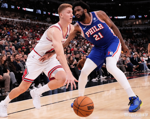 爱配配资 生日夜遭24分逆转! 马克西轰39+5决胜一击三不沾 费城丢东部第一